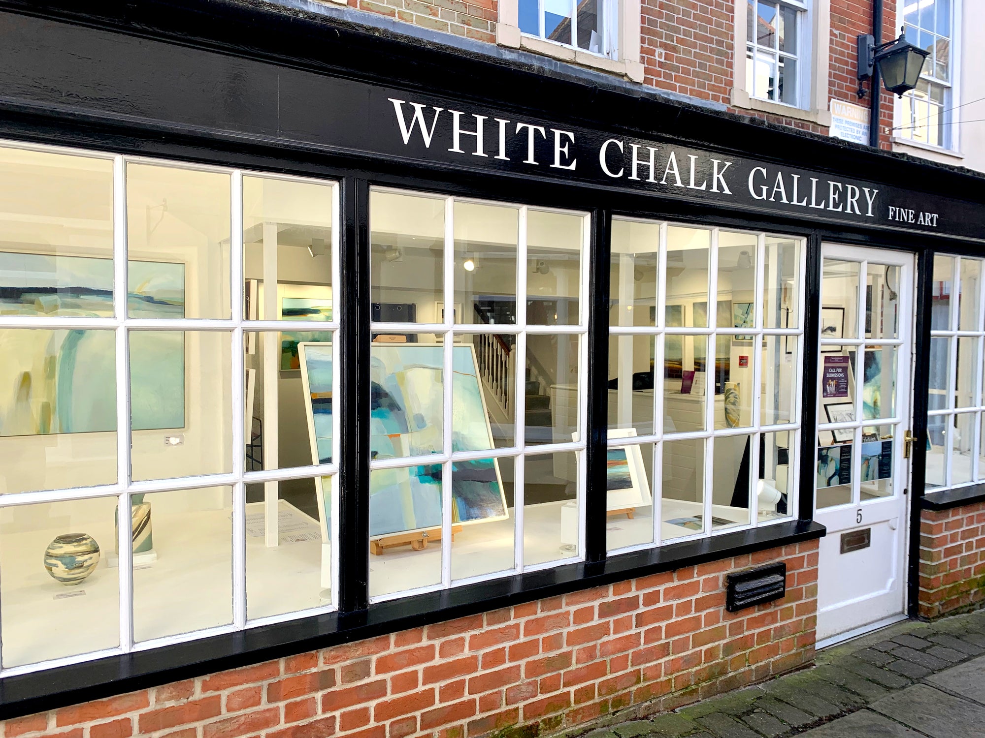 About – White Chalk Gallery