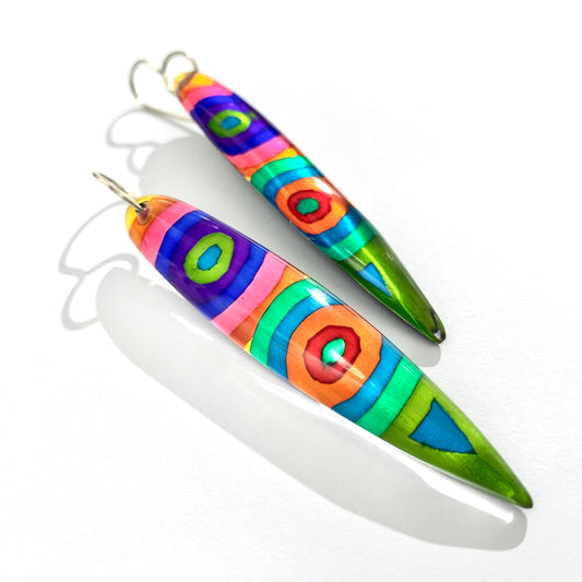 Dizzy Teardrop Earrings